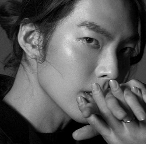 Kim Woo Bin hóa nam thần trong bộ ảnh mới của SidusHQ