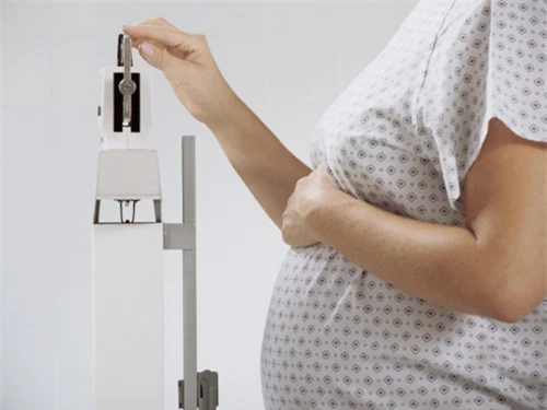 8 dấu hiệu chứng tỏ mẹ bầu đang tăng cân vượt chuẩn - Ảnh 2 8 dấu hiệu chứng tỏ mẹ bầu đang tăng cân vượt chuẩn - Ảnh 2