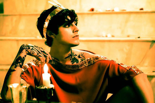 'Quái đản' chuyện bạo chúa La Mã 'nghiện' bán thân kiếm tiền