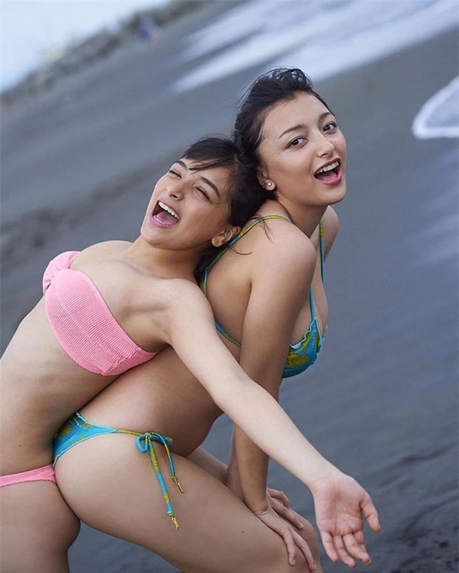  Cặp chị em lai Romani Nhật Bản xinh đẹp như thiên thần - ảnh 7