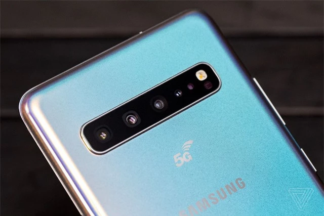 Samsung thống trị thị trường smartphone 5G - Ảnh 1.