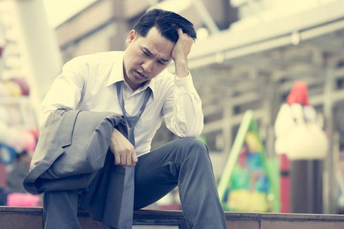 Tháng nào cũng đưa vợ 5 triệu đều như vắt chanh, vậy mà khi mẹ tôi bị tai nạn cần tiền, 100 triệu cô ấy cũng không có