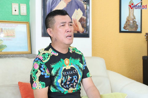 Danh hài Nhật Cường và nỗi buồn 15 năm sống xa vợ con