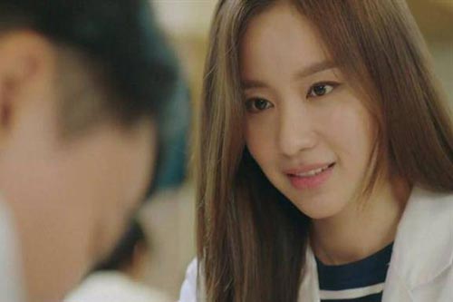 Chồng làm sinh nhật linh đình cho con riêng, vợ âm thầm tặng “quà lớn”