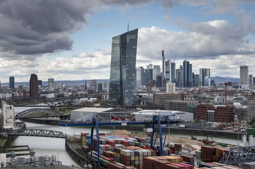 Những yếu tố nào sẽ chi phối kinh tế toàn cầu năm 2020?