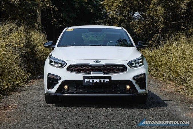 Chi tiet Kia Cerato GT 2019 tu 486 trieu dong tai Philippines-Hinh-2