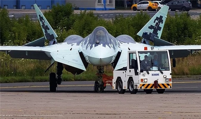 Nga se ban Su-57 ban xuat khau voi gia 