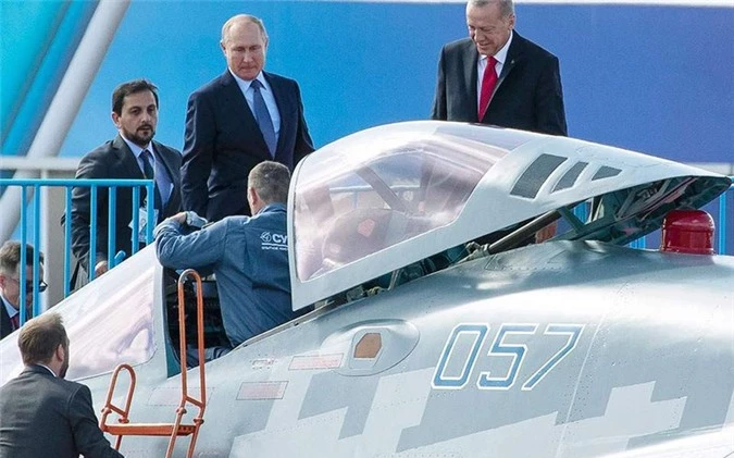 Nga se ban Su-57 ban xuat khau voi gia 