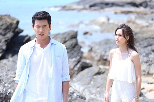 Ly hôn vì "tránh thai mà vợ vẫn có bầu", ngày ra tòa, vợ đập vào mặt tôi tờ giấy gây sốc