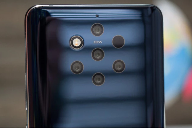 Nokia 9 PureView gây ấn tượng với thiết kế cụm camera sau