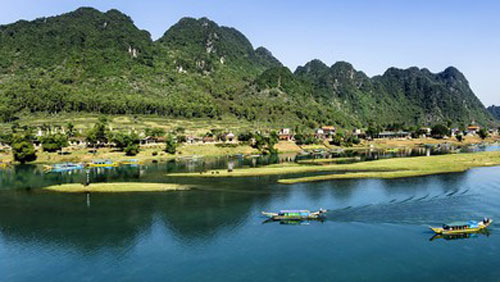 Phong Nha - Kẻ Bàng: Điểm đến trải nghiệm hàng đầu tại Việt Nam