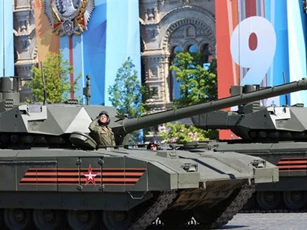 Nga bất lực trong kế hoạch lắp nhà vệ sinh trên... xe tăng T-14 Armata