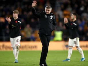 Wolves 0-0 M.U: May mắn không thua, Quỷ đỏ run rẩy chờ đá lại