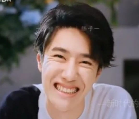 “Chết cười” với cậu bé được xem là phiên bản nhí của Vương Nhất Bác