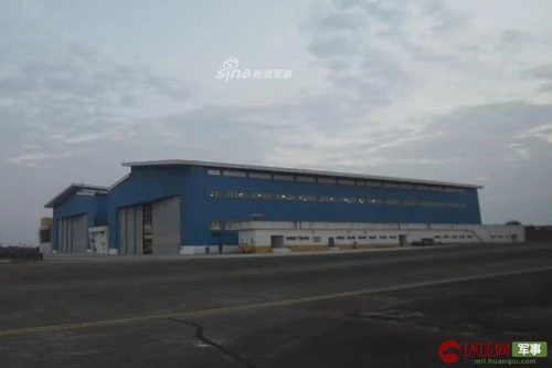 Tại nhà máy sản xuất máy bay Hán Tường, Đài Loan đang tích cực nâng cấp các chiến đấu cơ F-16A/B của lực lượng này lên phiên bản F-16V hiện đại nhất. Nguồn ảnh: Sina.