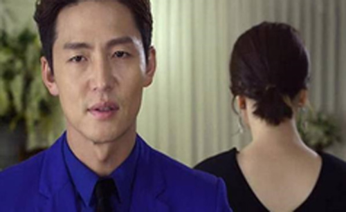 Con ngoại tình vì vợ vô sinh, lá thư 30 năm trước của mẹ chồng khiến tất cả câm nín