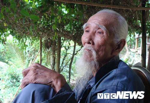 Những chuyện thần bí về đạo sĩ ẩn tu giữa rừng 2 lần hạ sát rắn hổ mây khổng lồ