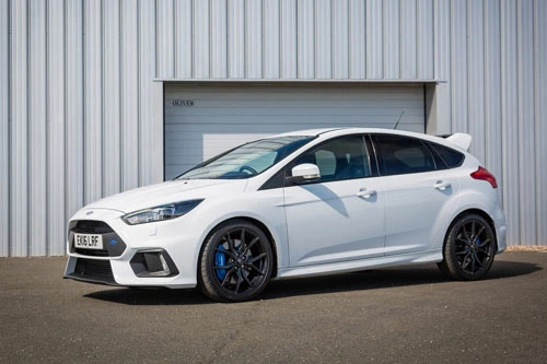 9. Ford Focus RS.