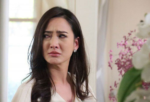 Trước mặt tình cũ của con trai, mẹ chồng phũ phàng nói "tốt mái hại trống", nàng dâu nín nhịn rồi hôm sau cho mẹ chồng chiêm ngưỡng vài thứ