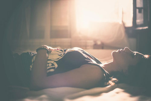 Mới cưới được 2 tháng mà tôi đi hết ngỡ ngàng này tới sững sờ khác với người chồng hơn mình 4 tuổi