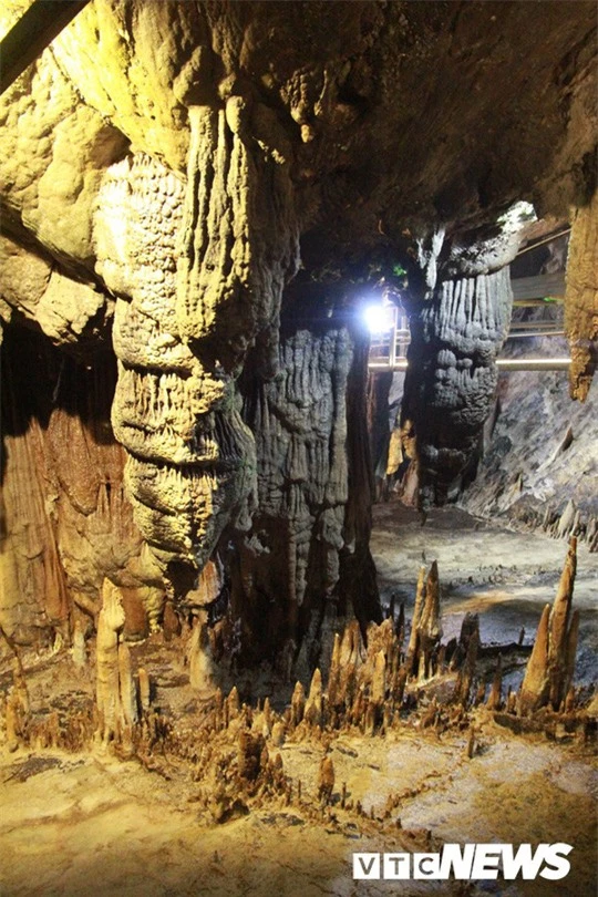 Bí ẩn vẻ đẹp kỳ ảo của hang động đẹp nhất miền Bắc - Ảnh 6.