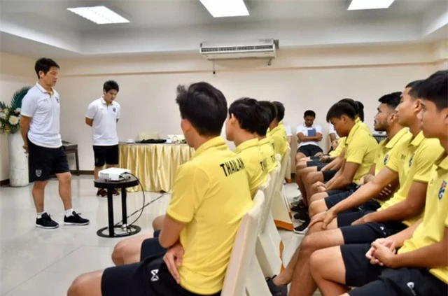 HLV Nishino: U23 Thái Lan hạ quyết tâm vào Olympic Tokyo 2020 - Ảnh 1.