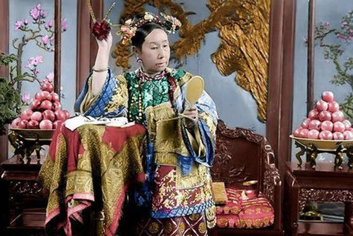 Những góc khuất về đời tư của Từ Hy: Thà hầu thái hậu đi vệ sinh còn hơn phải làm việc này