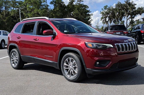 3. Jeep Cherokee 2020.