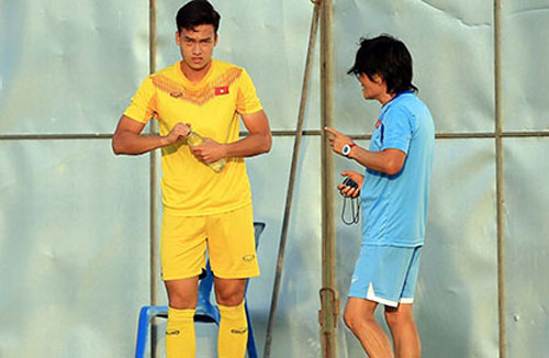 Thêm một trung vệ của HLV Park Hang Seo phải tập riêng