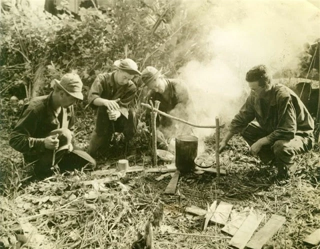 khoanh khac nghi ngoi hiem hoi cua nhung nguoi linh trong the chien ii hinh 3