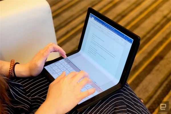 [CEO 2020] Lenovo ra mắt laptop màn hình gập ThinkPad X1 Fold, giá gần 60 triệu đồng - Ảnh 5.