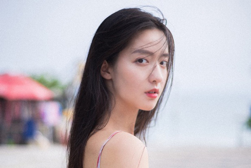 "Nữ thần bóng rổ" sở hữu góc nghiêng cực phẩm: Đúng là trúng số mới có được bạn gái như này