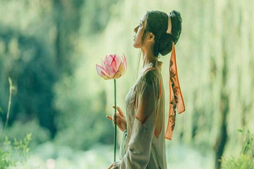 3 kiểu người càng sống càng khổ: Ở đời nếu quá lương thiện cũng sẽ chuốc lấy tai ương