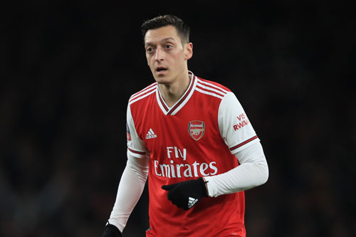 CLIP: Những pha làm bàn, kiến tạo đẳng cấp của Ozil trong màu áo Arsenal
