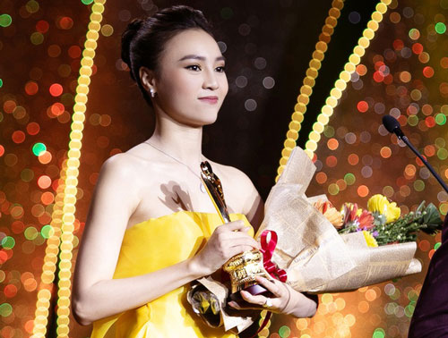 Ninh Dương Lan Ngọc tiết lộ điều tiếc nuối cách đây 10 năm khi nhận giải Mai Vàng