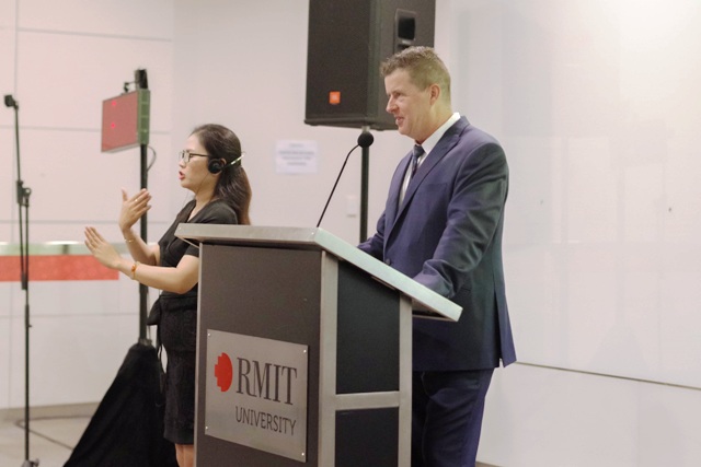 Thực hành tiếp cận và hòa nhập trong giáo dục sau phổ thông tại Việt Nam