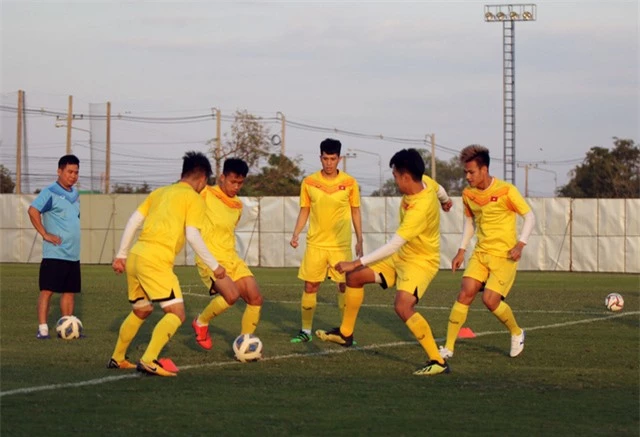 Hậu vệ Lê Ngọc Bảo tự tin U23 Việt Nam sẽ thi đấu tốt trước U23 UAE - Ảnh 5.
