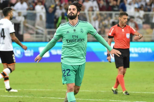 Real Madrid có một ngày thi đấu thăng hoa.