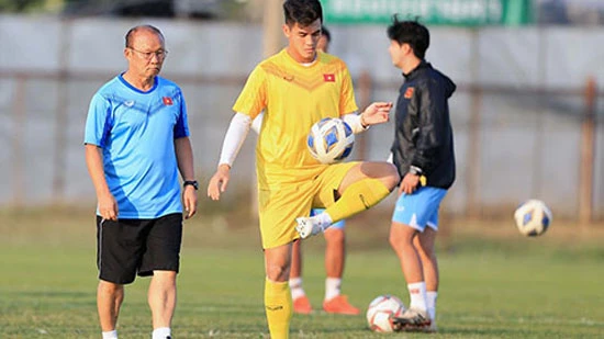 U23 Việt Nam giảm cường độ tập luyện trước thềm đại chiến U23 UAE