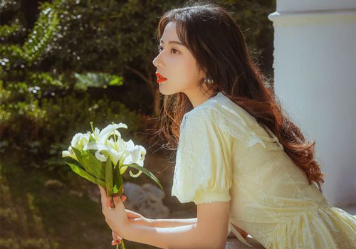 Phụ nữ sinh vào ngày âm lịch này, trời sinh mang số mệnh phú quý vượt trội, hậu vận giàu có mỹ mãn, năm 2020 tình tiền thập toàn thập mỹ