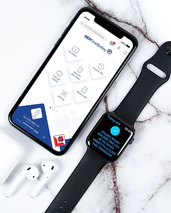 Cụm tính năng của BIDV SmartBanking trên Apple Watch nổi bật hơn hẳn so với các ngân hàng trước đó đã thử sức với dịch vụ này