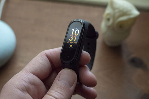 Mi Band 5: Màn hình lớn hơn, hỗ trợ NFC toàn cầu