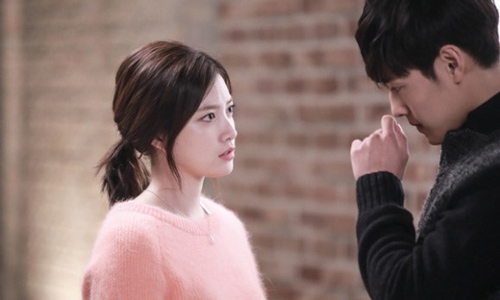 Ph&#xE1;t hi&#x1EC7;n v&#x1EE3; kh&#xF4;ng c&#xF3; kh&#x1EA3; n&#x103;ng sinh &#x111;&#x1EBB;, ch&#x1ED3;ng l&#xE0;m m&#x1ED9;t vi&#x1EC7;c khi&#x1EBF;n t&#x1EA5;t c&#x1EA3; kinh ng&#x1EA1;c, &quot;l&#x1EDD;i tuy&#xEA;n ng&#xF4;n&quot; cu&#x1ED1;i c&#xF9;ng c&#x1EE7;a c&#xE2;u chuy&#x1EC7;n m&#x1EDB;i b&#x1EA5;t ng&#x1EDD;