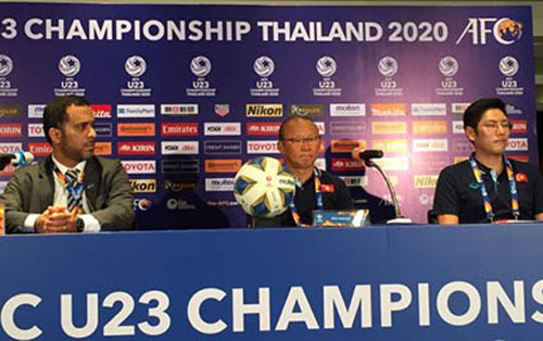 HLV Park Hang Seo nói gì sau trận ra quân?