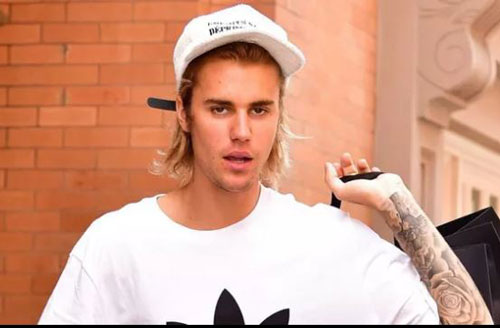 Justin Bieber lên tiếng lý giải nguyên nhân ngoại hình xuống sắc