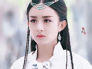 Clip: "Sốc" với hình ảnh 5 nàng công chúa xinh đẹp nổi tiếng trong lịch sử thế giới