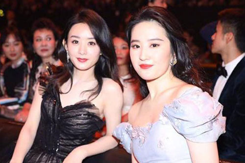 Khung hình chung gây xôn xao: Không thể ngờ có ngày nhan sắc Triệu Lệ Dĩnh áp đảo hoàn toàn Lưu Diệc Phi