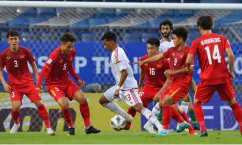 Báo Hàn Quốc: 'UAE phải cảm thấy may mắn vì không thua Việt Nam'