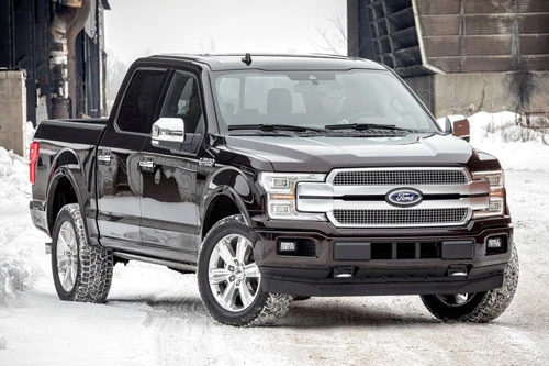 1. Ford F-Series (doanh số: 896.526 chiếc).