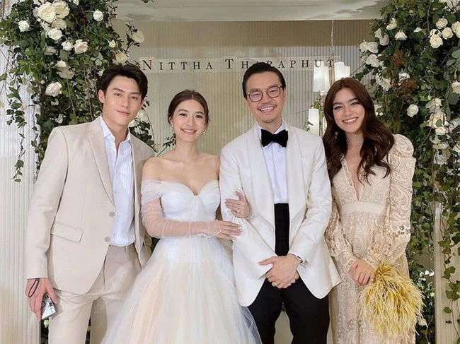 Đám cưới mỹ nhân Thái Lan sở hữu dàn phù dâu cùng khách mời toàn nhân vật đình đám nhất Tbiz: Từ "ngọc nữ màn ảnh" cho tới mỹ nam "Yêu nhầm bạn thân" - Ảnh 13.